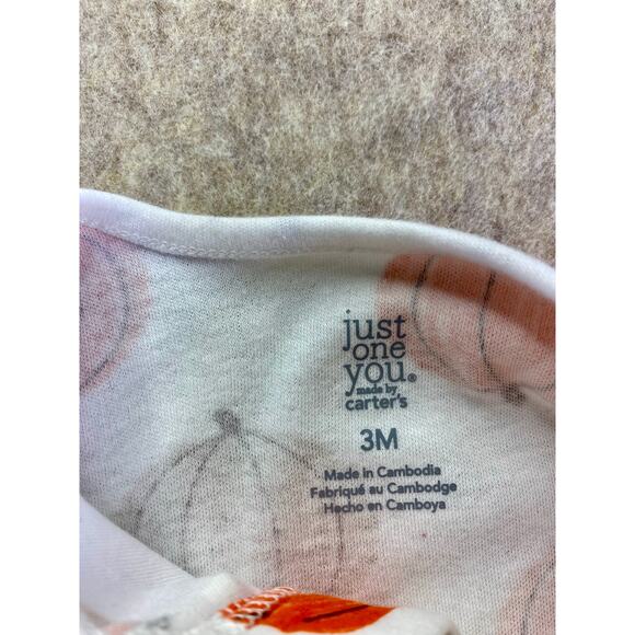 Carters Fall Pumpkin Print 2 Way Zip footie 1 Piece Size 3 months - Picture 4 of 4